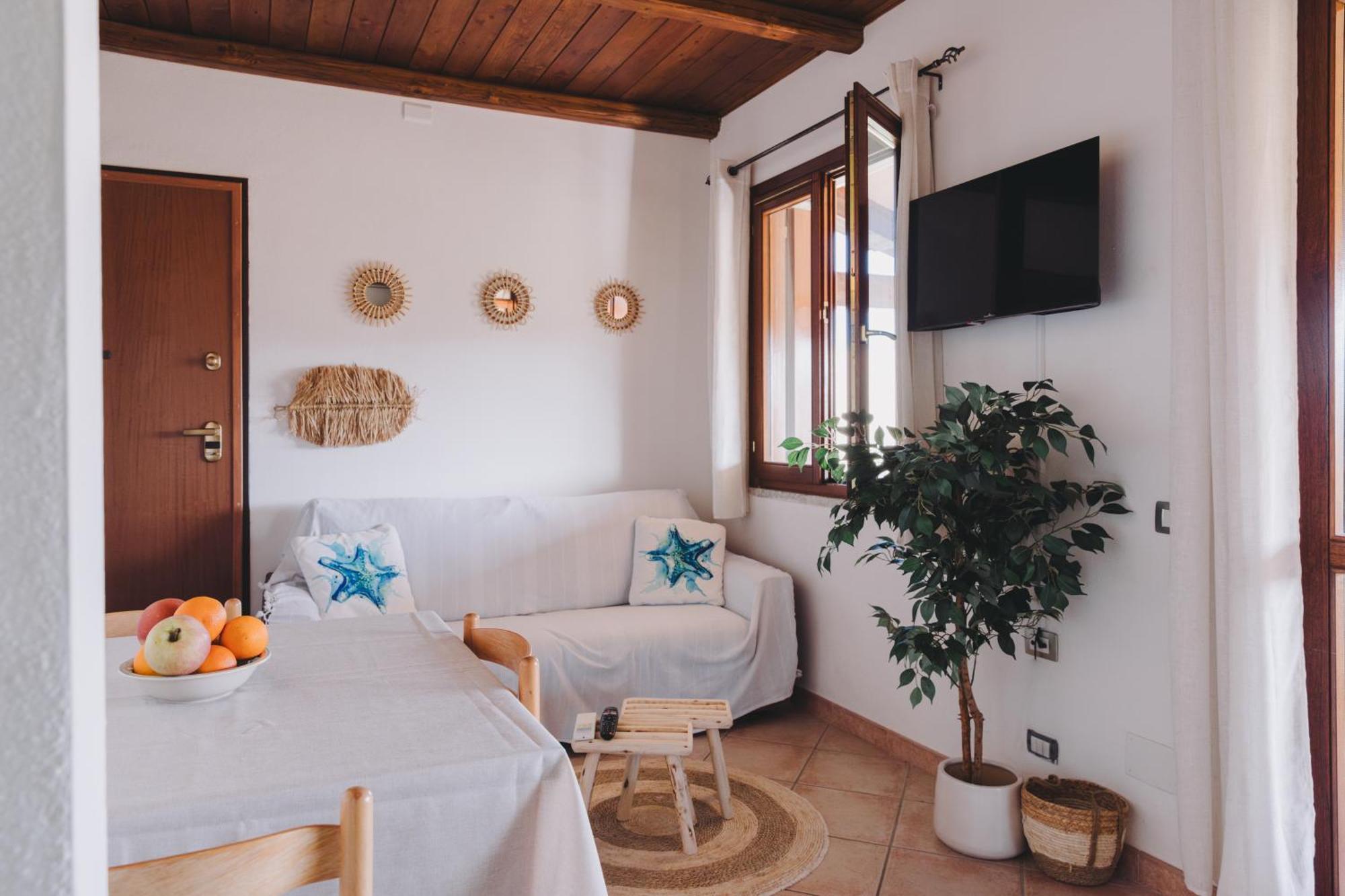 Cactus Mare Apartment Golfo Aranci Kültér fotó